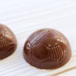 Форма для шоколадных конфет поликарбонатная ФУТБОЛЬНЫЙ МЯЧ Chocolate World 1243CW