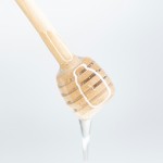 Ложка деревянная для меда 100 мм